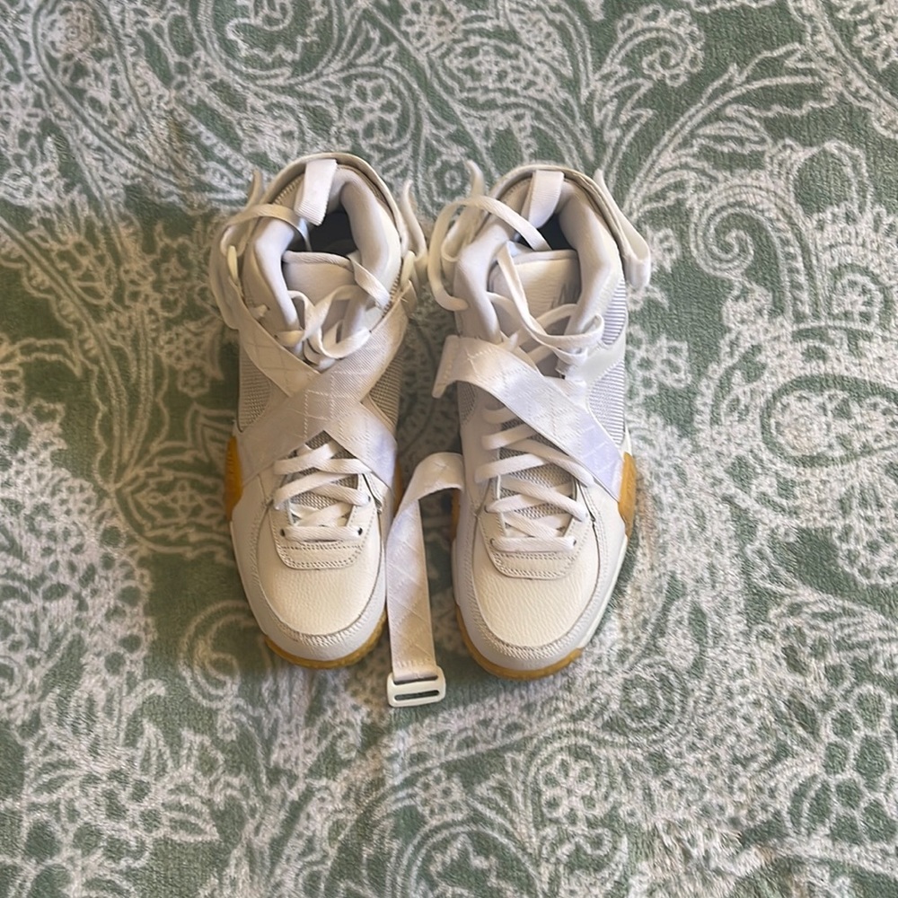 Nike air raid.